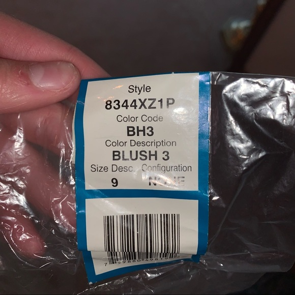 formal dress || sequin hearts - Picture 5 of 6